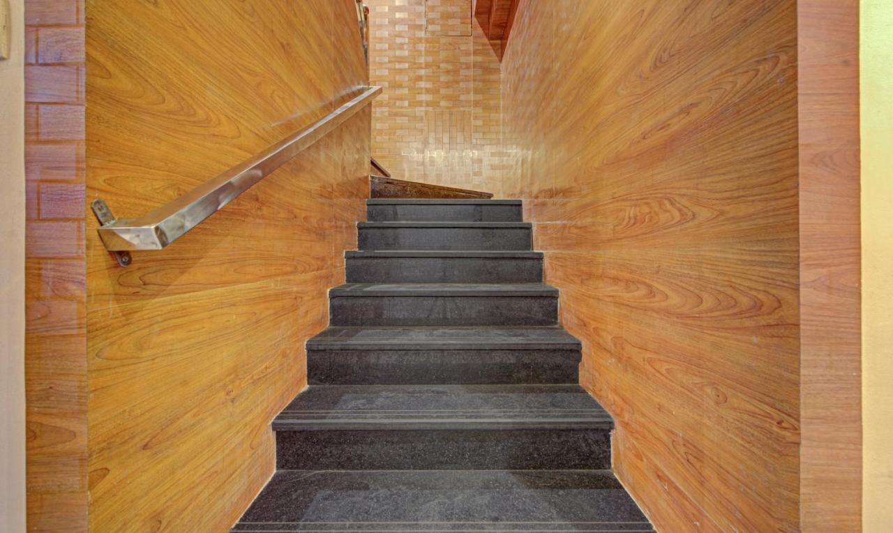 Treebo Prince Andheri East Bombay Exterior foto